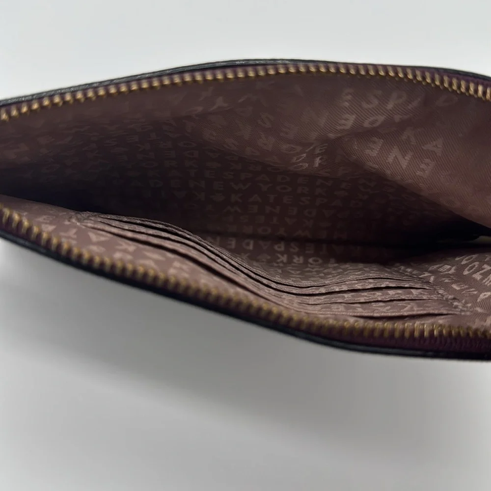 Kate Spade New York‎ Maroon Wristlet Wallet